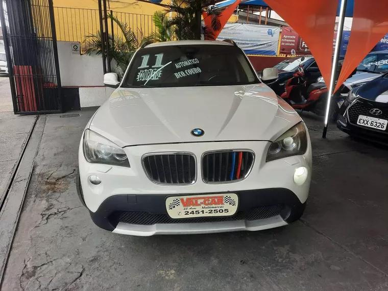 BMW X1 Branco 7