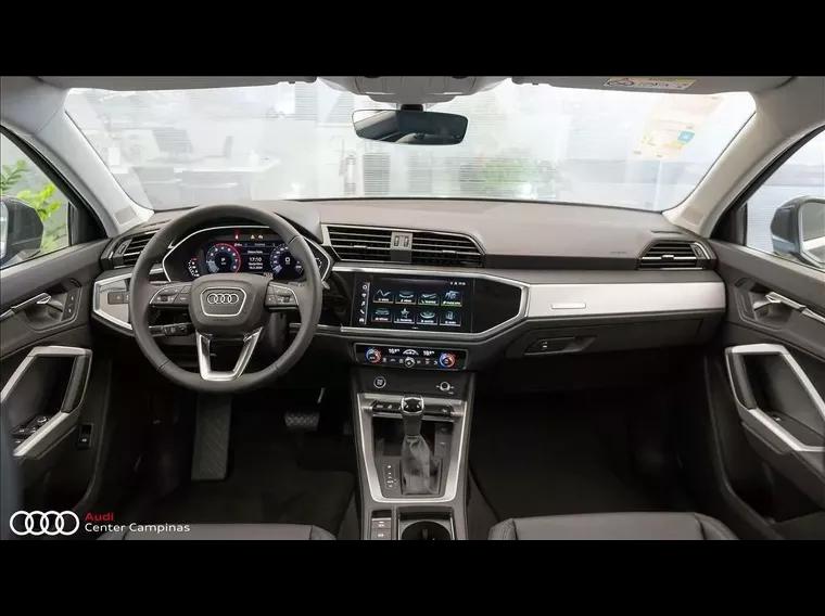 Audi Q3 Cinza 8