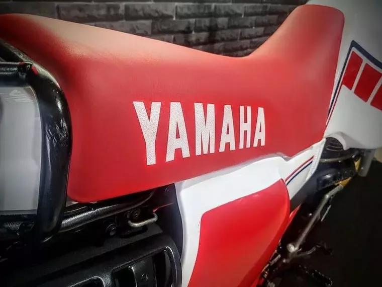 Yamaha XT 600 Branco 12