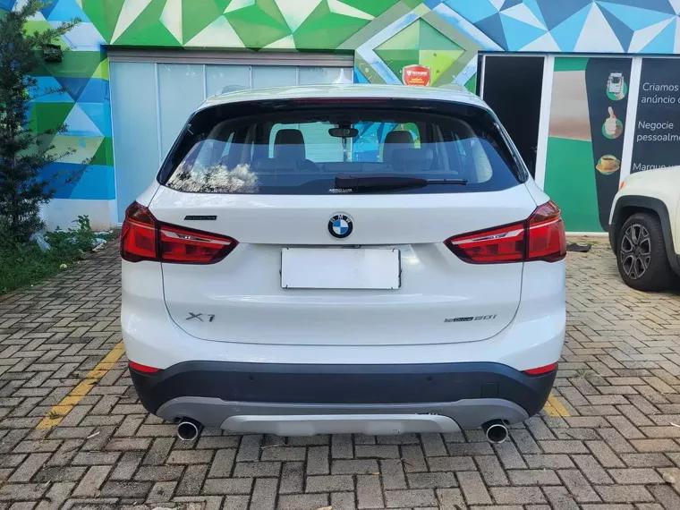 BMW X1 Branco 5
