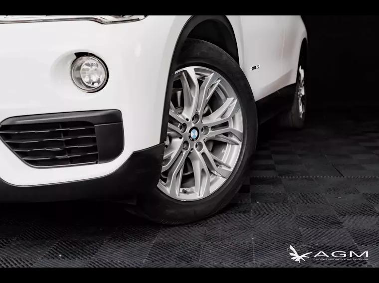 BMW X1 Branco 3