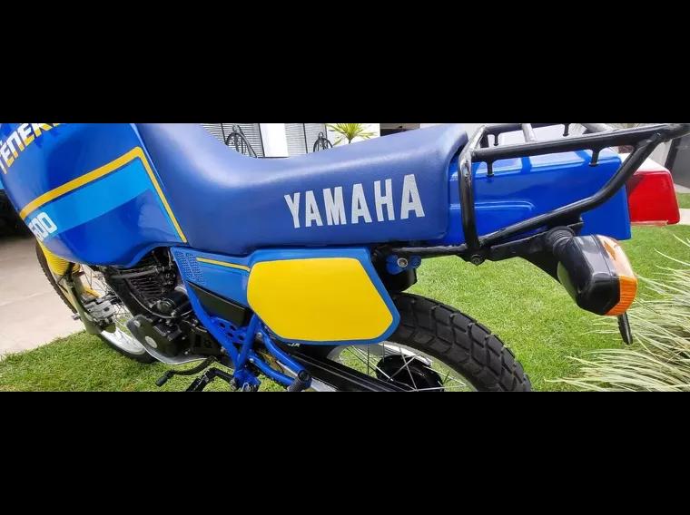 Yamaha XT 600 Azul 17