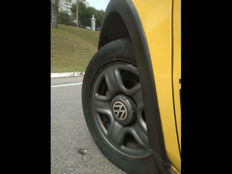 Volkswagen Gol Amarelo 9