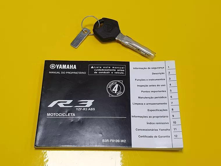 Yamaha YZF R3 Preto 14
