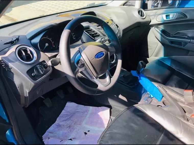 Ford Fiesta Azul 9