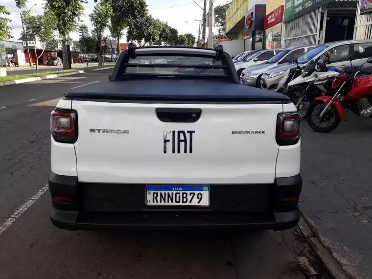 Fiat Strada Branco 4