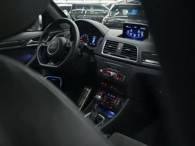 Audi RS Q3 Cinza 15