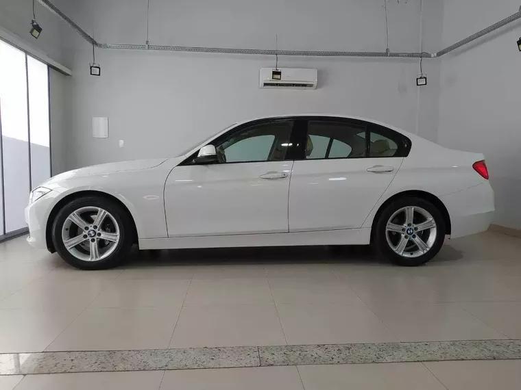 BMW 320i Branco 9