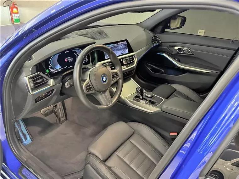 BMW 330e Azul 3