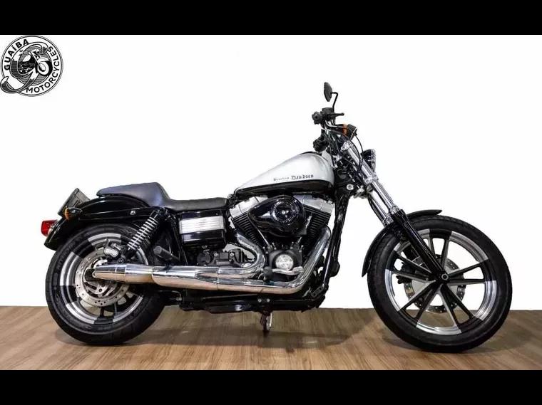 Harley-Davidson Dyna Prata 1