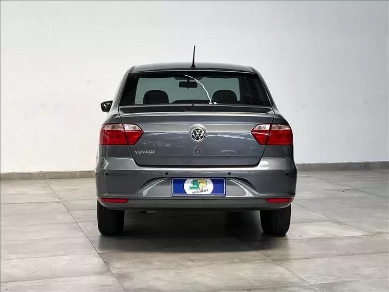 Volkswagen Voyage Cinza 7