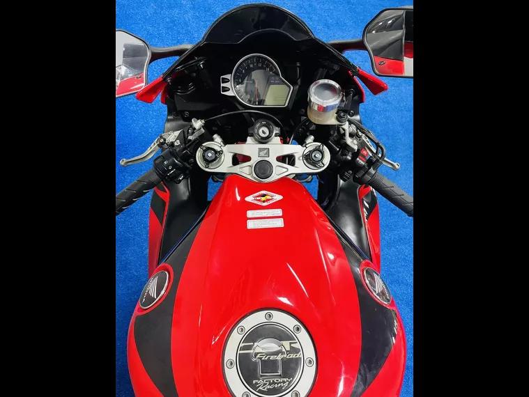 Honda CBR 1000 Vermelho 12