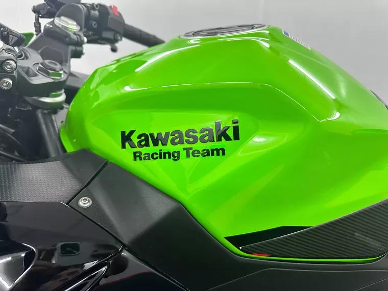 Kawasaki Ninja Verde 7