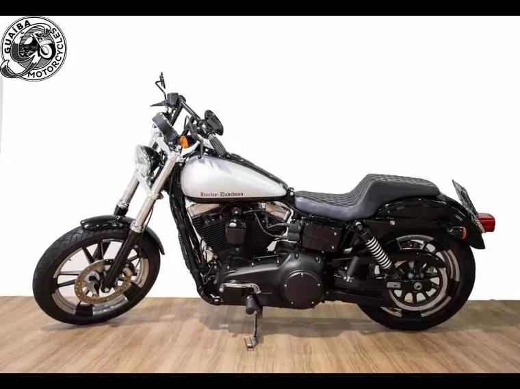 Harley-Davidson Dyna Prata 2