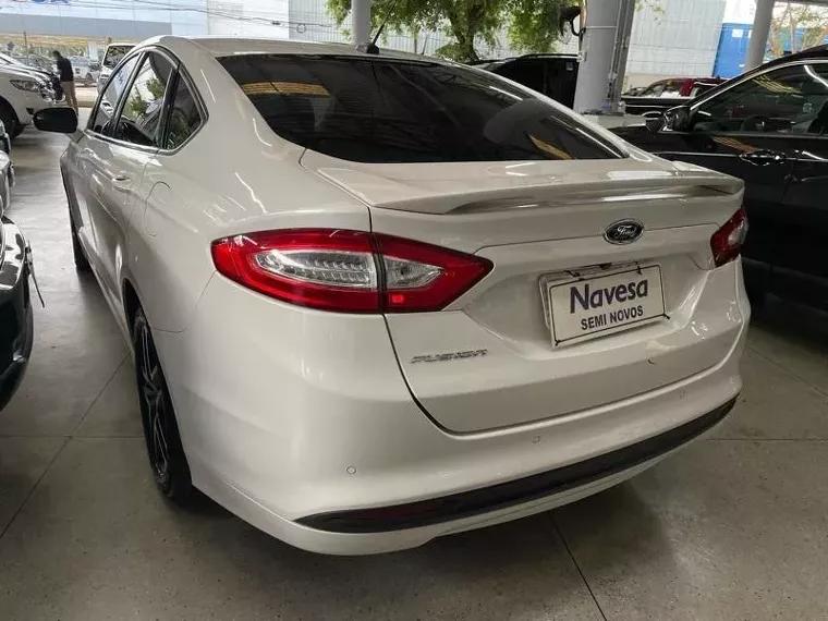 Ford Fusion Branco 4