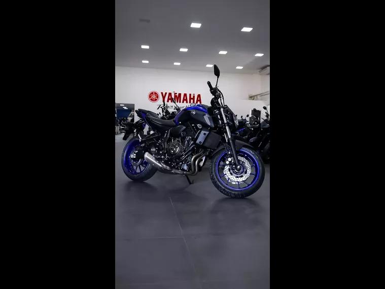 Yamaha MT-07 Cinza 29