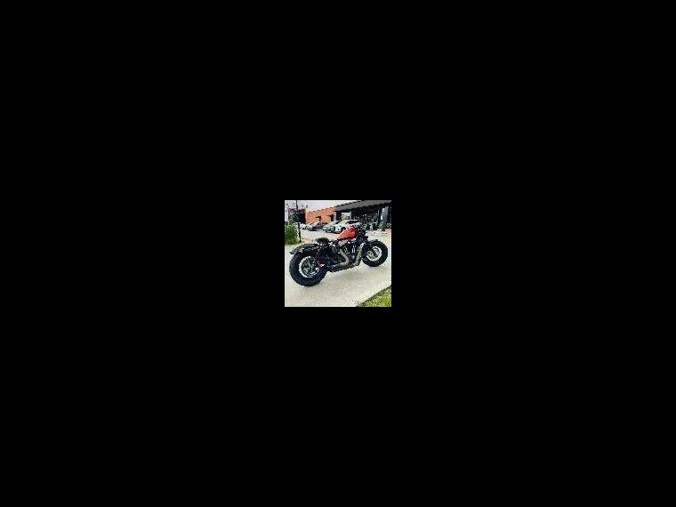 Harley-Davidson XL 1200 N Laranja 16