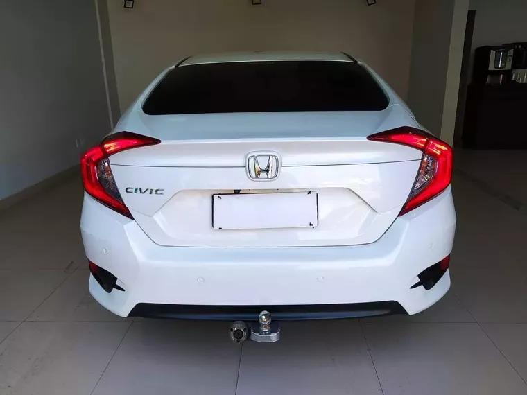 Honda Civic Branco 19