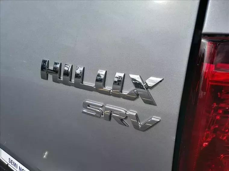 Toyota Hilux Prata 10