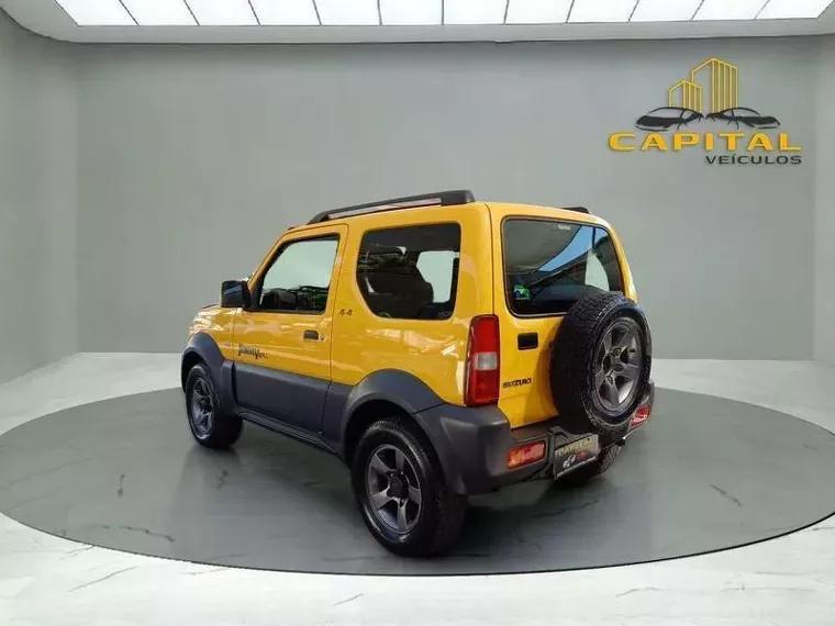 Suzuki Jimny Amarelo 6