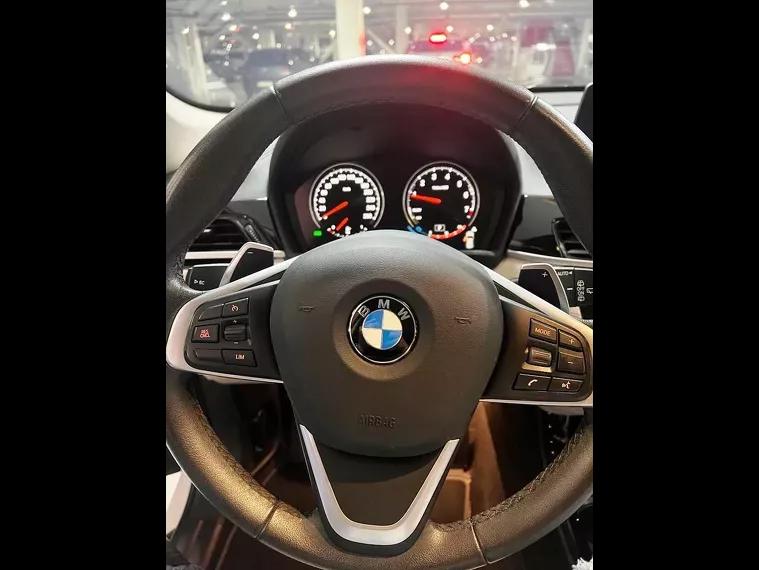 BMW X1 Branco 12