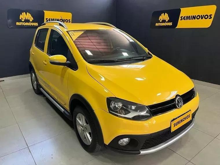 Volkswagen Crossfox Amarelo 1