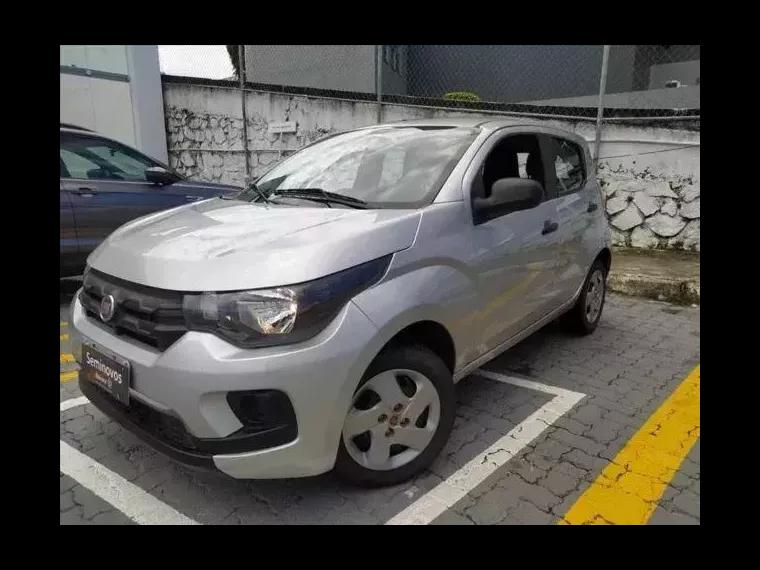 Fiat Mobi Prata 3