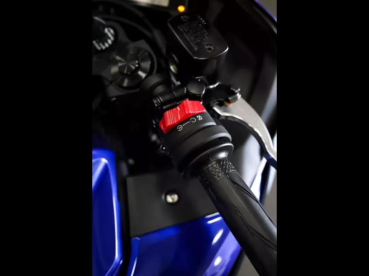 Yamaha YZF R3 Azul 18