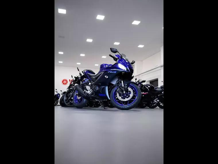 Yamaha YZF R3 Azul 11