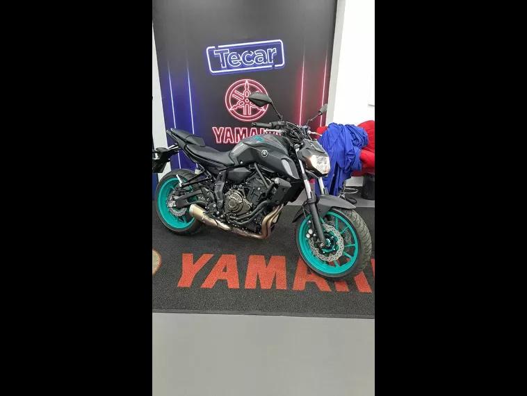 Yamaha MT-07 Azul 15