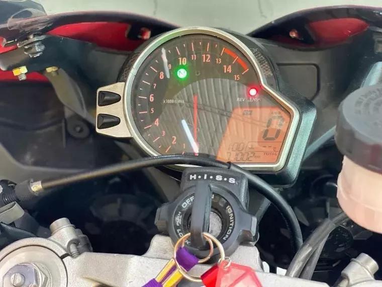Honda CBR 1000 Vermelho 4
