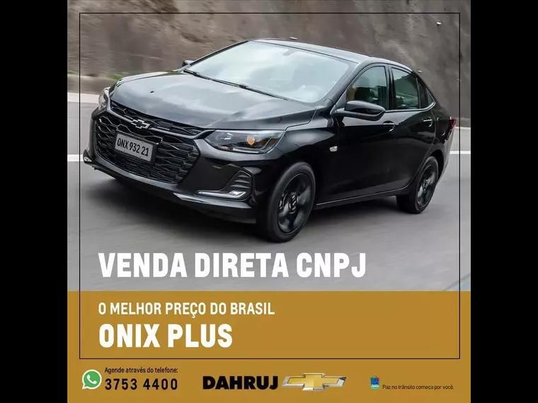 Chevrolet Onix Prata 1