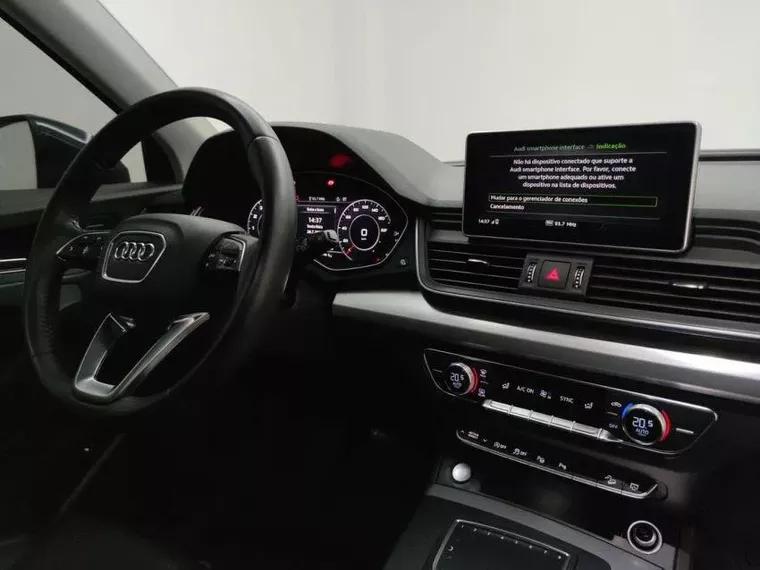 Audi Q5 Cinza 11