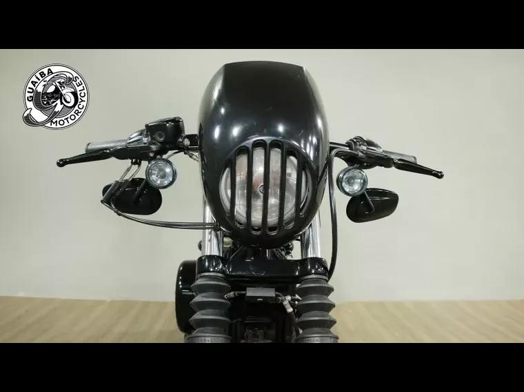 Harley-Davidson Sportster 883 Cinza 17