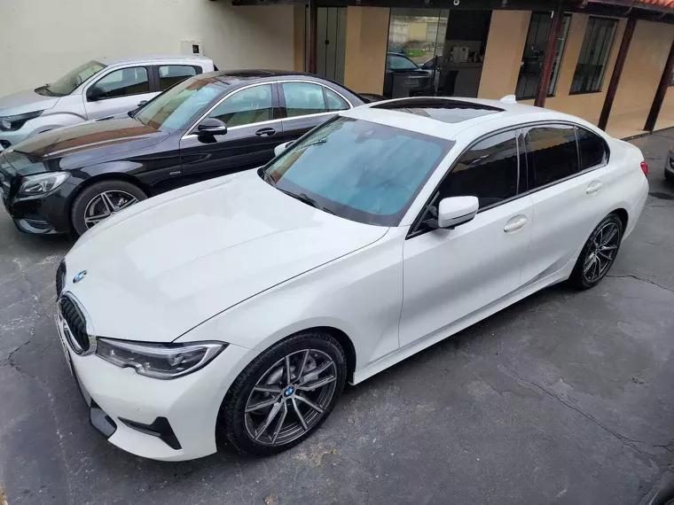 BMW 330i Branco 23