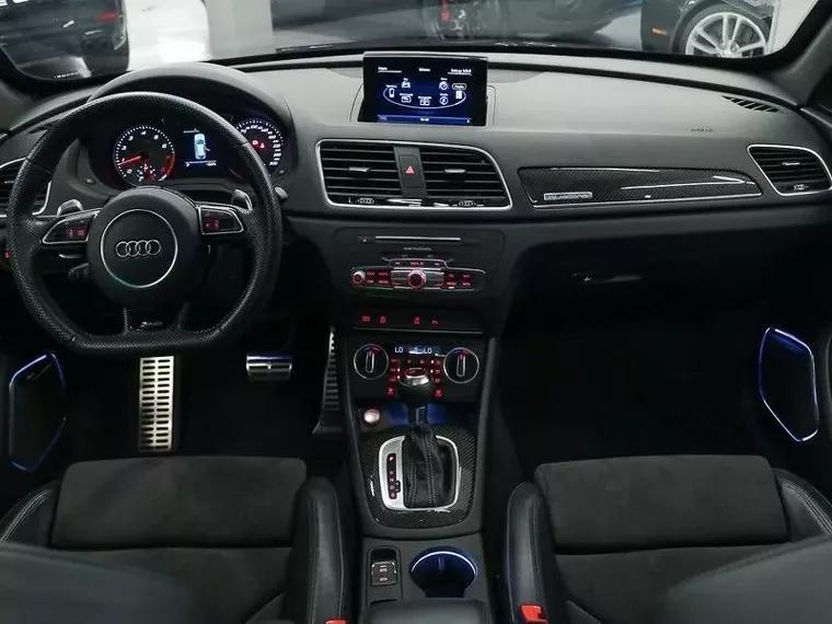 Audi RS Q3 Cinza 16
