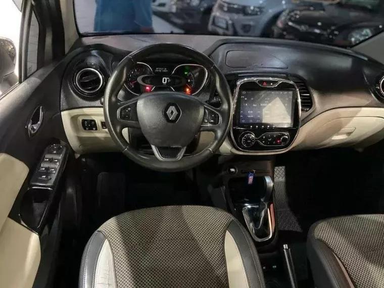 Renault Captur Prata 6