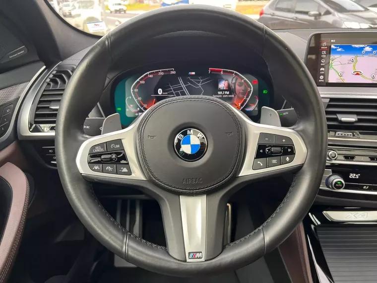 BMW X4 Preto 14