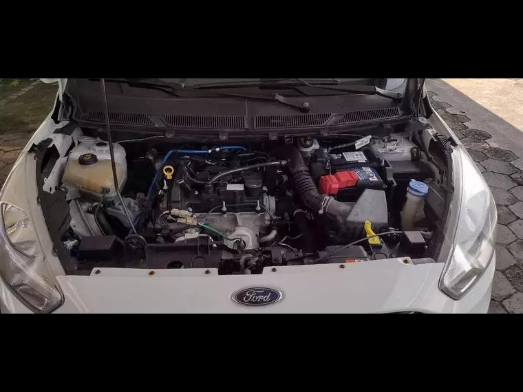 Ford KA + Branco 6