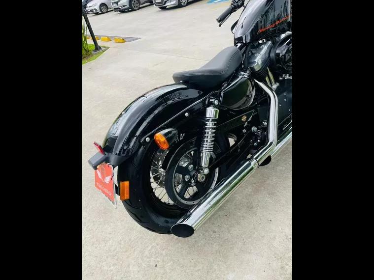 Harley-Davidson XL 1200 N Preto 11