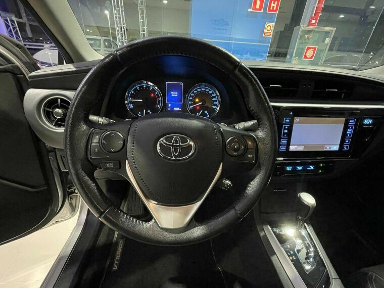 Toyota Corolla Prata 5
