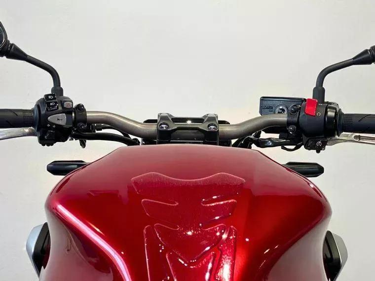 Honda CB 650 Vermelho 6