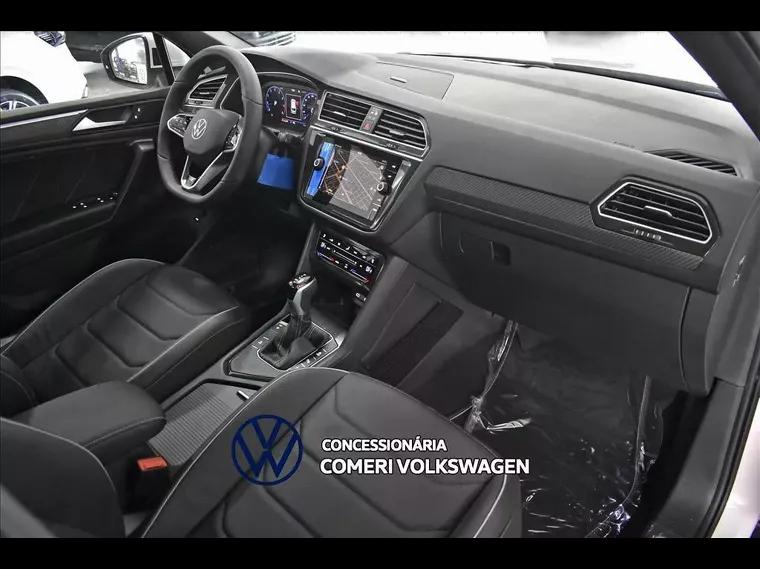 Volkswagen Tiguan Branco 14