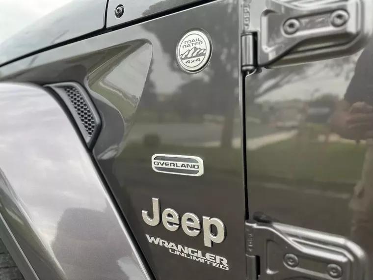 Jeep Wrangler Cinza 12