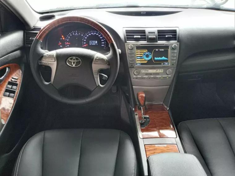Toyota Camry Preto 4