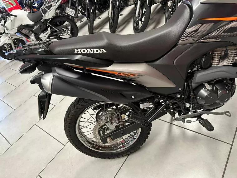 Honda XRE 190 Cinza 14