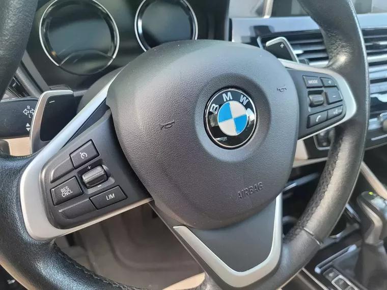 BMW X1 Branco 16
