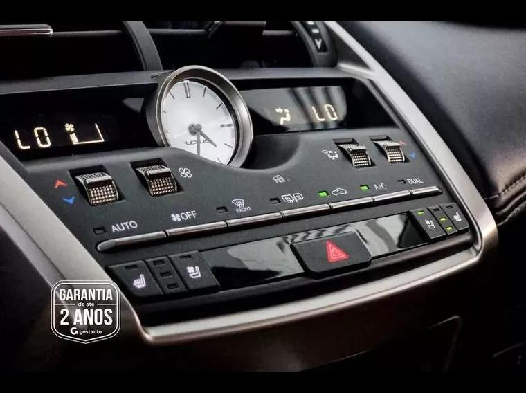 Lexus NX 300H Cinza 12