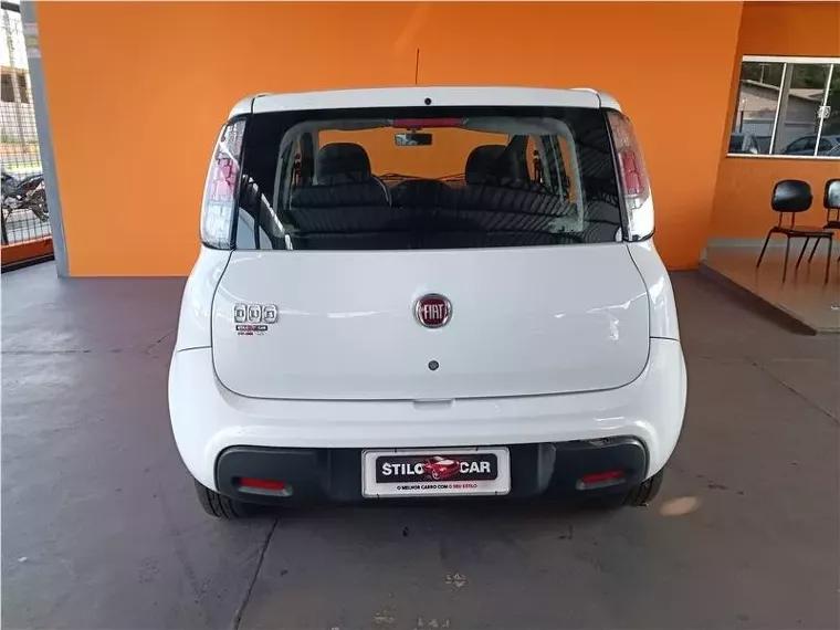 Fiat Uno Branco 16