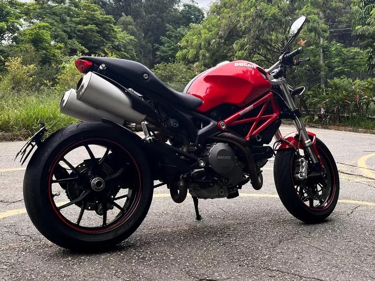 Ducati Monster Vermelho 2